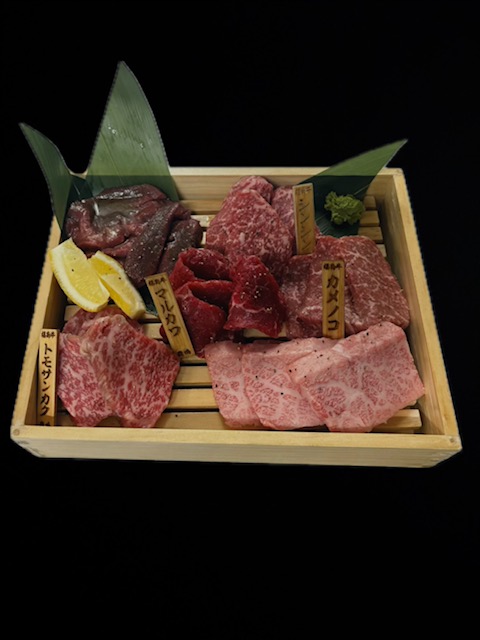 特選鹿鳴盛り合わせ